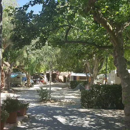 مكان تخييم Camping Da Mario *